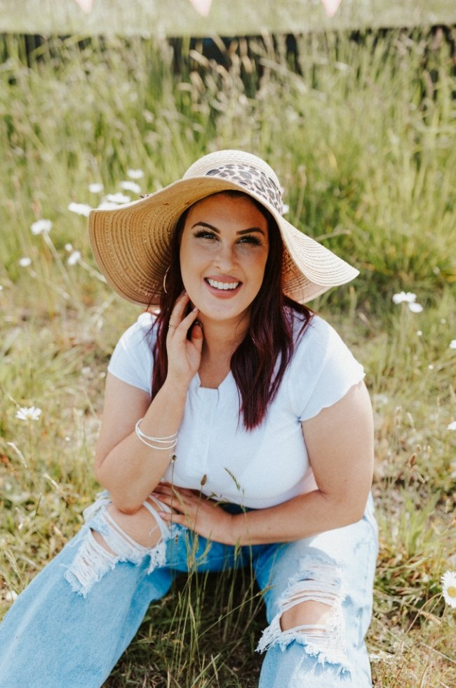 ANNALISE / 12 / CHCH